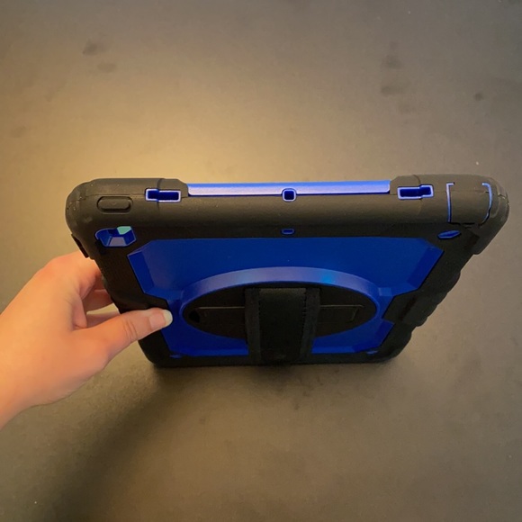 iPad Air 3 protective case - Picture 4 of 8